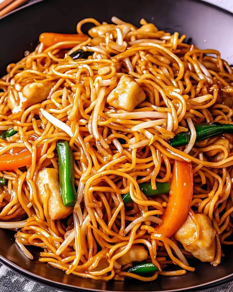 Chicken Chow Mein: Leckeres Rezept mit Hähnchen!