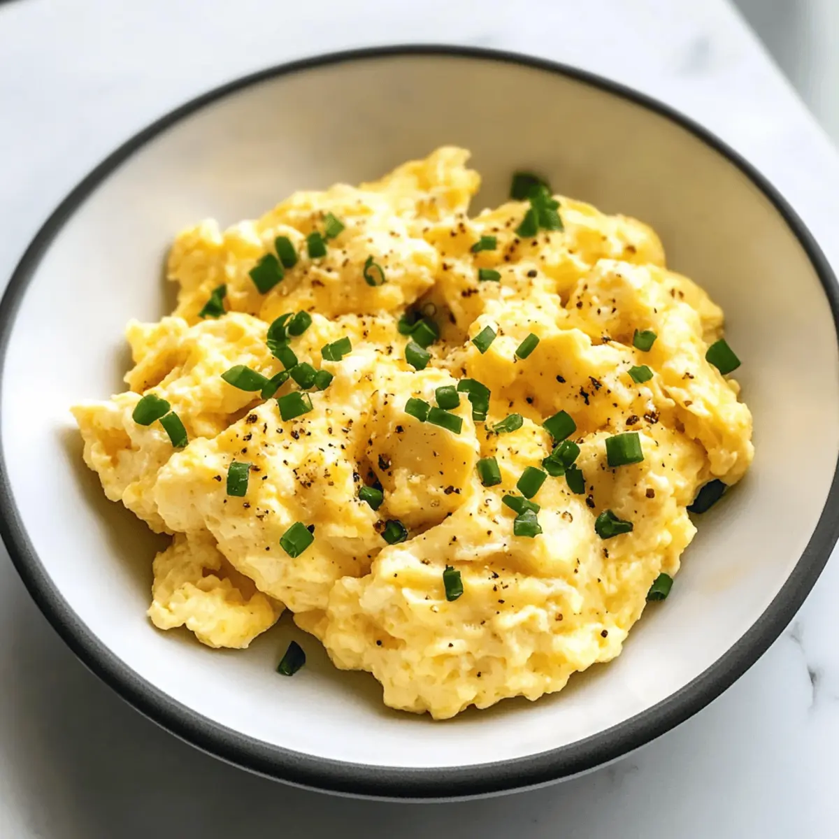 Miso-Rühreier für ein umami-geladenes Frühstück