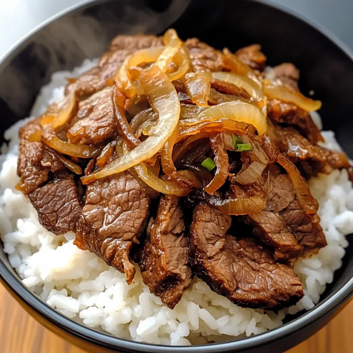 Nachgemachte Yoshinoya Rindfleischschalen schnell zubereitet