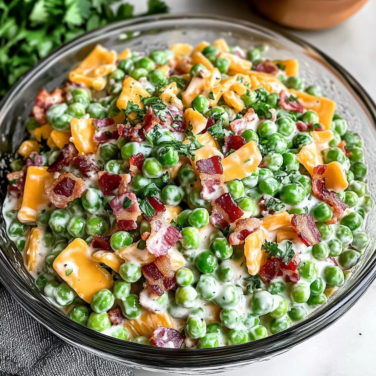 Erbsensalat – Cremig, frisch und einfach lecker