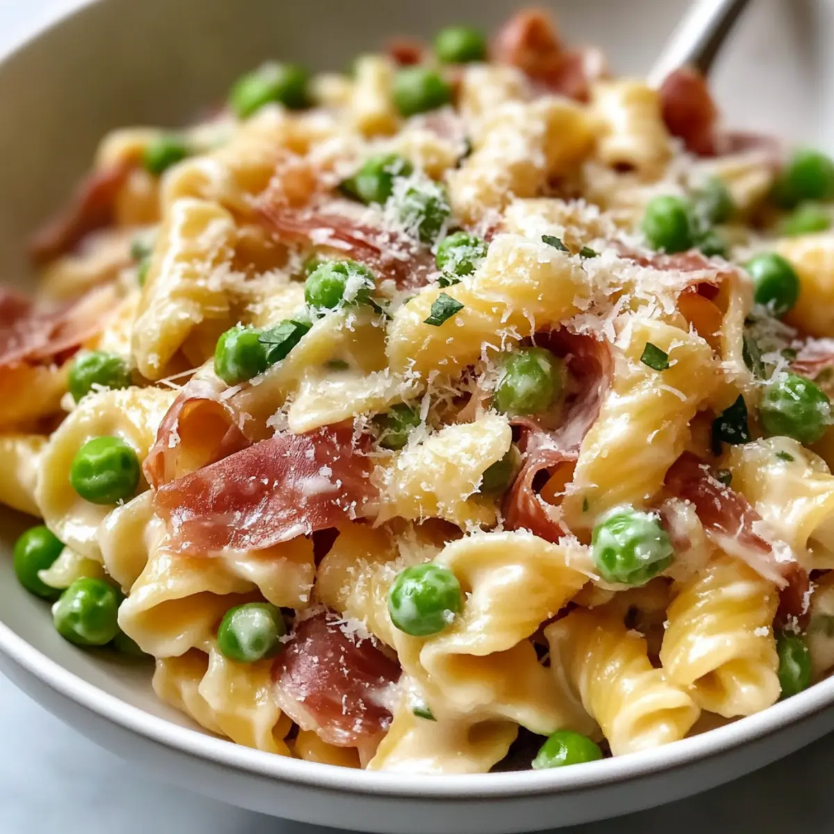 Probier diese cremige Prosciutto Pasta aus!